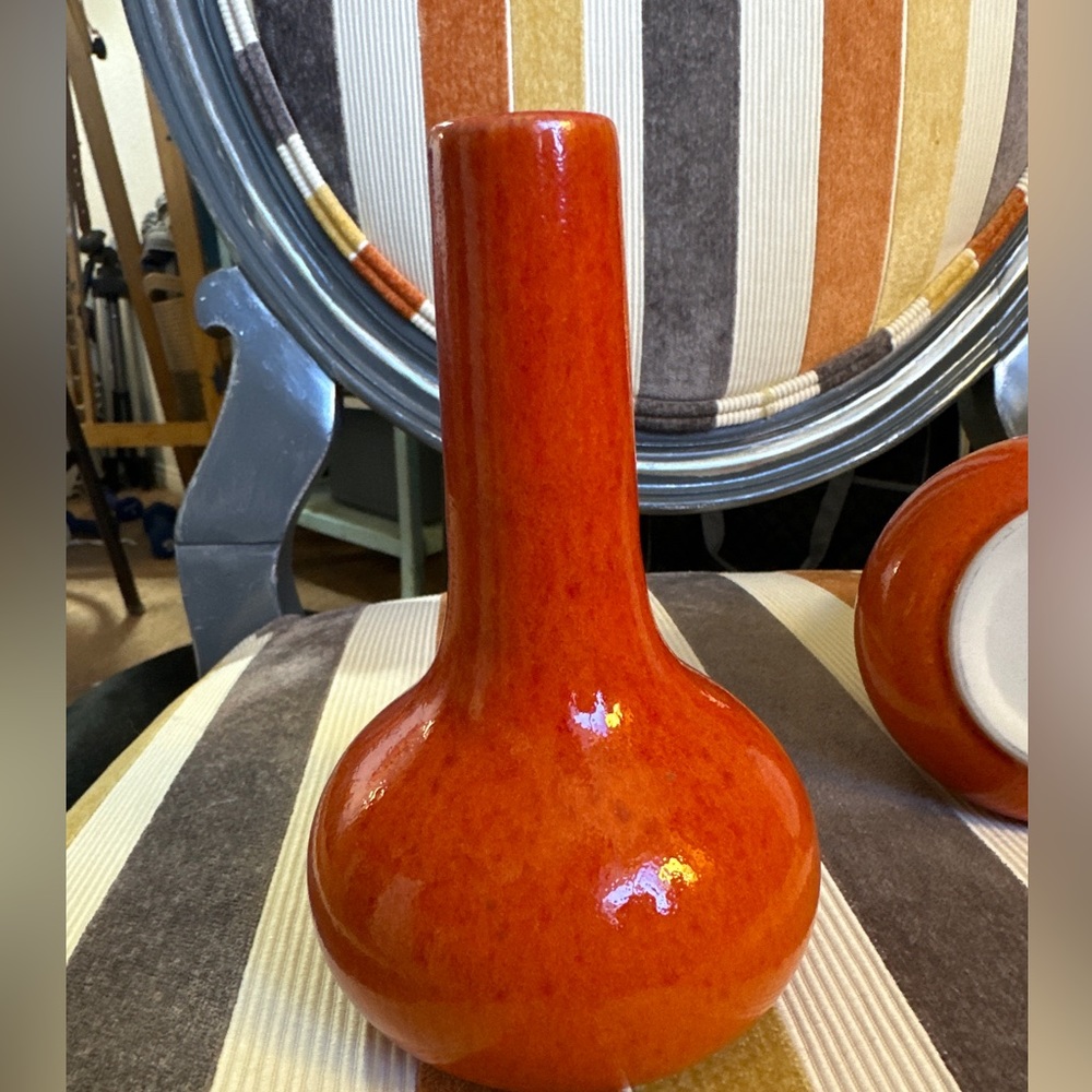 Jars Ceramistes France Pair of Small Orange Vases - Picture 9 of 10